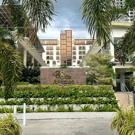 88Th Avenue Aparthotel Cebu Buitenkant foto